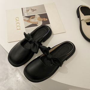 รองเท้าแตะสวมหัวแบบสวมครึ่งนิ้วสำหรับผู้หญิงในช่วงฤดูร้อนปี 2025 ทรงกลวงแบบมีดุม รองเท้าแตะแบบสวมครึ่งนิ้วแบบสวมสำหรับกลางแจ้ง ส้นแบน พื้นนุ่ม สไตล์ฝรั่งเศส