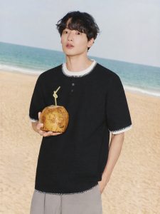 GXG | Henley Neck Texture T-Shirt Short Sleeve