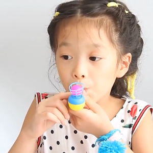 【Local Seller】Classic Plastic Blow Ball Suspension Toy Floating Tube Children Bola Terapung Plastic Floating Blowing