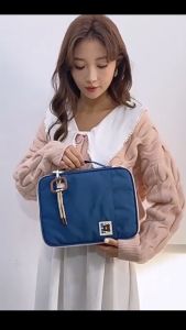 Tas Jinjing Laptop dan Tablet 13" - 14" inch Buka 180 Derajat Gratis Gantungan Tas - FORTUNA