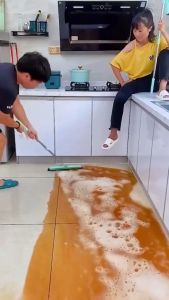 2สี ที่รีดน้ำ เอนกประสงค์ ที่กวาดพื้น ที่เช็คคราบ มี2สี เลือก 180องศา