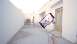 WEMI Smartphone Gimbal Stabilizer Tongkat selfie yang seimbang dan stabil Pelacakan Wajah M1
