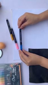 12/24/36 Colors Double Line Outline Pens Contour Pen Self-Outline Metallic Art Marker with Glitters for Drawing Painting Doodling Glitter Pen Set School Art Supplies Childrens Gift