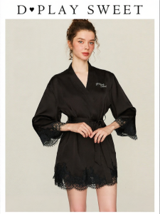 Luxurious Lace Comfortable Morning Robe