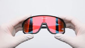 Kacamata Hitam Olahraga Berwarna Pria Warni Kerangka UV400 Pendakian