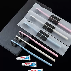Disposable Toothbrush Toothpaste Set Hotel Travel Use Toiletries Individually Packed 一次性牙刷牙膏独立包装