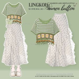 NUMEN BUTTON | Big Size Lace Fringe Knit Short Sleeve Polka Dot Skirt Set