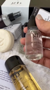 GRATITUDE BAR  Bright Drops 15mL and Lotus True Bright Toner 100mL (Bundle)