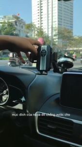 Giá đỡ điện thoại ô tô X0566 thông minh xoay 360 độ Thuận tiện và An toàn