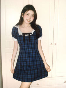 Váy Ngắn Kẻ Caro Phong Cách Pháp Cỡ Lớn Cho Nữ Mùa Hè Váy Ngắn Chữ A Cổ Vuông Tay Bồng Váy Ngắn Váy Ngắn