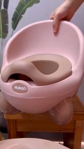 Bô Vệ Sinh Cho Bé Việt Nhật 5458 Có Tựa Lưng Bô Ngồi Cho Bé Có Nắp Đậy Tiện Lợi - TADAHOME