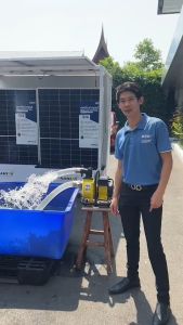 เครื่องสูบน้ำโซล่าเซลล์ (โข่งใหญ่) 750W / 72V. + เเผงโซล่าเซลล์ 450w (2 เเผง)