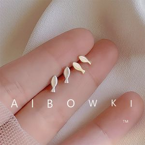 ต่างหูรูปปลาเงินแท้ 925 น่ารัก Mini เรียบง่าย ผู้หญิง สไตล์ Sleeping No Remove แฟชั่นเครื่องประดับตกแต่งหู