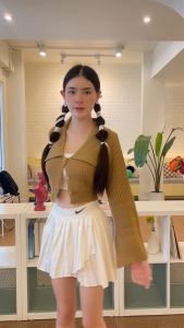 🌈SpinnyHouse🌈ครอปสเวตเตอร์ ทรงน่ารัก มีคลุมกันหนาวก็น่าร้าก รุ่น เมือง ผู้ใช้งานได้จริง 🍂 คือได้หมด