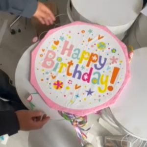 [25% OFF] Pinata - Girl