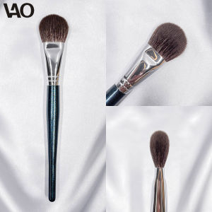 Small Tongue Shaped Blush Brush Animal Hair One Piece Makeup Setting Brush Brightening Face Highlight Professional Brush