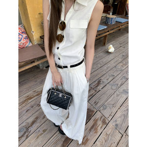 Chic Sleeveless White Blouse for Women