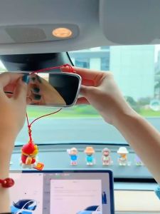 Khánh Treo Xe Ô Tô Ông Thần Tài Phong Thuỷ Trang Trí Xe Ô Tô