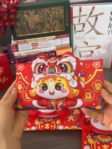 Túi đựng lì xì cho bé (tặng kèm dây đeo và kèn) - mẫu Hot cho tết 2025 năm Ất Tỵ 2025 bằng vải ba chiều cao cấp