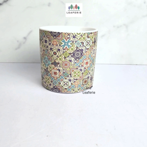 The Leaferie Lyall plant pots. Ceramic flowerpot . flowerpots . flower pot . planter . planters . Flowers