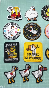 Patch_Velcro Thêu dán Vịt Dễ Thương Kute có mặt gai để dán lên quần áo balo