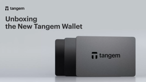 TANGEM Crypto Wallet 3-Pack - Trusted Cold Storage Hardware Wallet | 100% Offline Bitcoin Ethereum NFT & altcoins Seedless phrases NFC 3-piece set self protective wallet