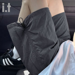 FINGERCROXX | Slim High Waist Short Shorts Light