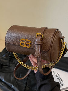 Retro Underarm Small Bag Womens Fashionable Wax Leather Chain Pillow Crossbody Bag Versatile Stylish Spring Summer Handbag