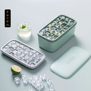 Combo khay đá có nắp 4 trong 1 nhựa cao cấp FEEKA Khay làm đá viên kèm thìa xúc 4 trong 1 + hộp tiện lợi