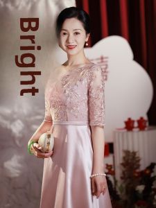 Pink Wedding Dress Evening Gown for Young Mothers Elegant Fashionable A-Line Skirt Mid-Waist Korean Style Polyester Fiber