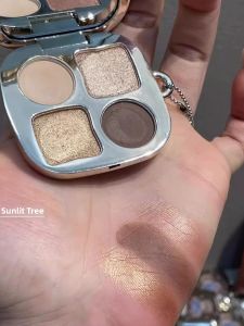 Daily Use Four-color Eyeshadow Pearl Glitter Matte Glow