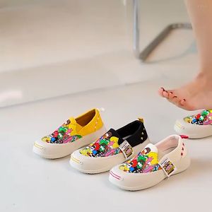 ใหม่แฟชั่นทั้งหมดตรงกับการ์ตูนผู้หญิงรองเท้าพื้นหนาแบบสวมสบาย ๆ รองเท้าผ้า