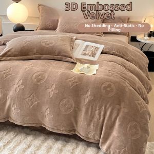 KAIZHULI | Thickened Warmth Milk Velveteen Quilt Set