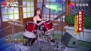 เครื่องดนตรีคุณภาพสูง ตัวเลือกต่าง ๆ กลอง อานม้า โครเมี่ยม ฉาบ ขาตั้งสแนร์ ขาตั้งไมค์บูม ขนาดใหญ่ เซียงกระเดื่องคู่ (โซ่คู่) รุ่น P-6A ผลิตจากวัสดุคุณภาพ แข็งแรง ทนทาน คุณภาพไม่รู้สึกอ่อนเยาว์ โดยทั่วไปแล้ว