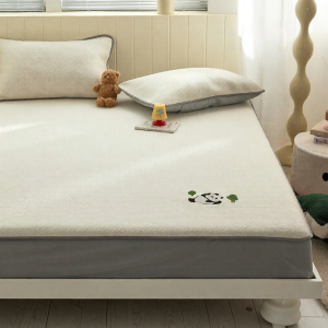 DOHIA | Machine Washable Soft Mattress Cover