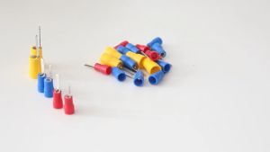 Đầu Cos Dẹp Đuôi Tròn Nhựa Cách Điện Gói 20 Cái Các Size Màu Đỏ 1.25-10mm Màu Xanh 2-10mm Màu Vàng 5.5-10mm