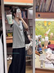 Áo Thun Cotton Tay Ngắn Cổ Chữ V Màu Xám Mùa Hè Cho Nữ Dáng Rộng Thoải Mái Đơn Giản Đa Năng Thường Ngày Thon Gọn