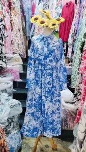 🆕 ชุดเดรสยาวคอปกเชิ๊ตกระดุมผ่ายาว มีกระเป๋า2ข้างใช้งานได้จริง ระบายชาย2ชั้น  มีเชือกผูกเอว ผ้าไหมอิตาลี💯(italian silk)พิมพ์ลาย   ✂️ Size 🪡🧵  👚 เสื้ออกได้ประมาณ( Chest) 48" 📏ความยาว( length) 52"