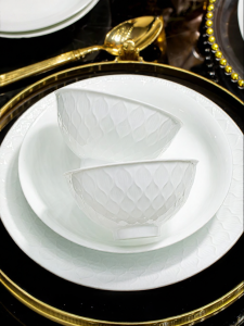 mornenjoy | Highly Attractive Ceramic Tableware Set for Gifting