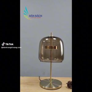 Đèn để bàn mang phong cách Bắc Âu sang trọng