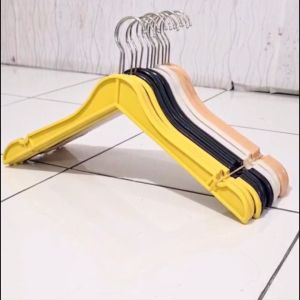 Hanger Plastik Model Kayu Natural Gantungan Baju Dewasa