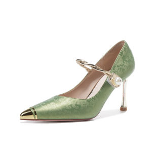 รองเท้าส้นสูงสำหรับผู้หญิง ฤดูใบไม้ร่วง 2025 รองเท้าส้นเดี่ยวแบบใหม่ หัวแหลม ปากเล็ก ขนาดเล็ก 32 33 ขนาดใหญ่ 41-43 รองเท้าแฟชั่นส้นเดี่ยว