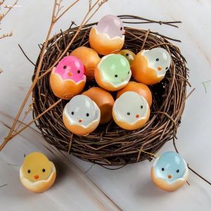 Adorable Mini Glow-in-the-dark Resin Chicken Chick Figurine Cute Eggshell Design Creative Gift for Children Birthday Party Decoration