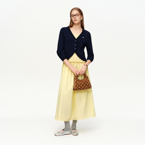 DUSHU | Charming Lace Edge Elastic Waist Half Skirt