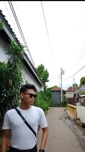 BAYAR DI TEMPAT Celana Pendek Pinggang Karet Pria Dan Wanita Size 27-32 / Celana Chino bahan Combeet