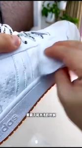 Tokotogo - Tisu Basah Pembersih Sepatu Sneakers Penghilang Noda Sepatu Putih COD