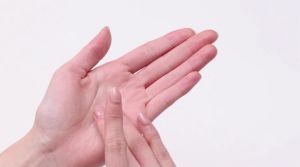Tinh chất chuyên diệt mụn trứng cá đầu đen đẩy nhân mụn ra ngoài và kiểm soát vi khuẩn gây mụn 40ml- Atomy Acne Clear Expert System Spot Solution - 40ml - 애터미 아크네 클리어 스팟 솔루션 - Атоми Акне Эксперт Концентрат