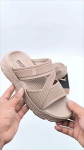 Sendal Selop Wedges Wanita HILOS Bahan Karet Empuk Tebal - Ukuran 36-41 - Hitam/Cream/Cokelat - Shoes