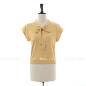 V-Neck Butterfly Tie Knitwear