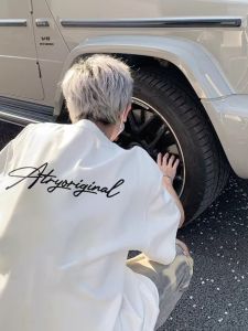 เสื้อยืดแขนสั้นหลวมพิมพ์ลายตัวอักษรสไตล์อเมริกันสำหรับผู้ชาย ฤดูร้อน ใหม่ เทรนด์สตรีท น้ำหนักหนัก ฮิปฮอป สีขาว เสื้อตัวบน